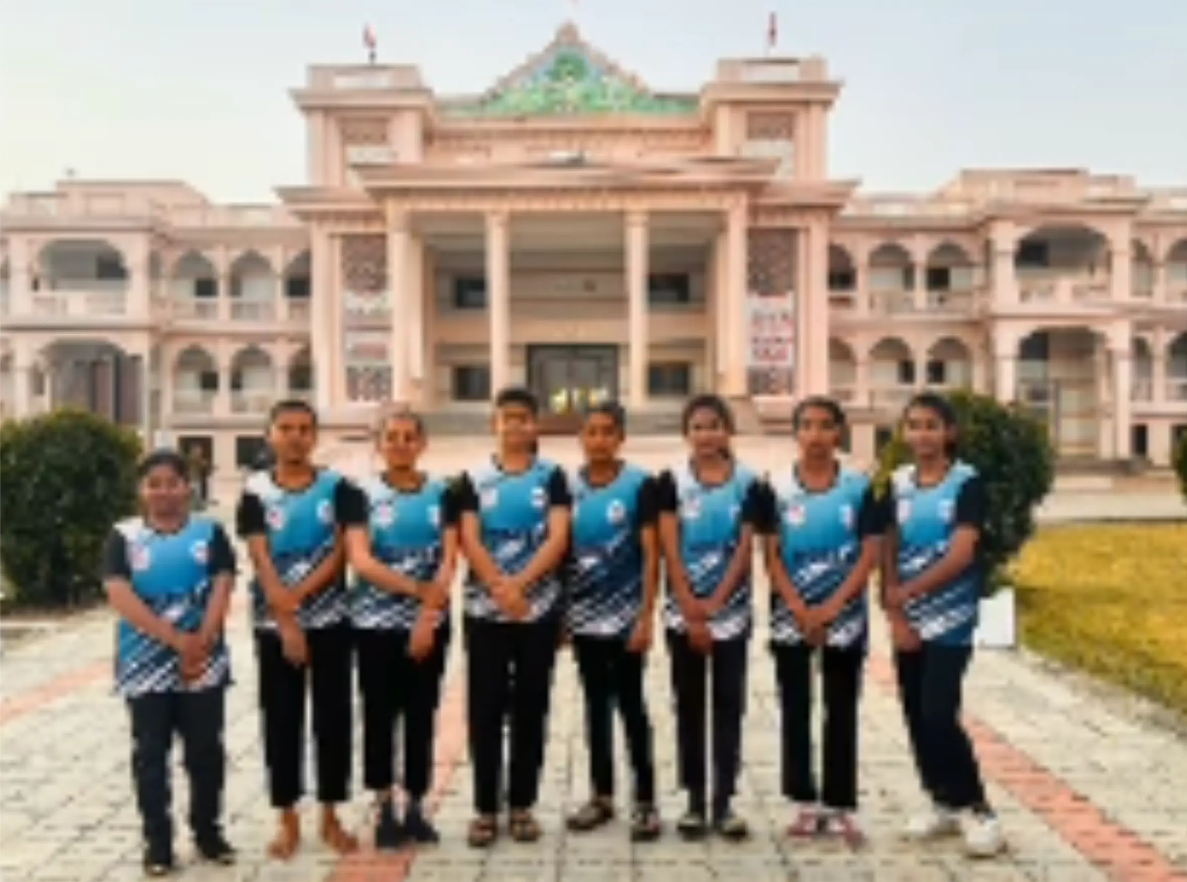 ભેરડા શાળાની છોકરીઓ રસ્સા ખેંચમાં ત્રીજા સ્થાને