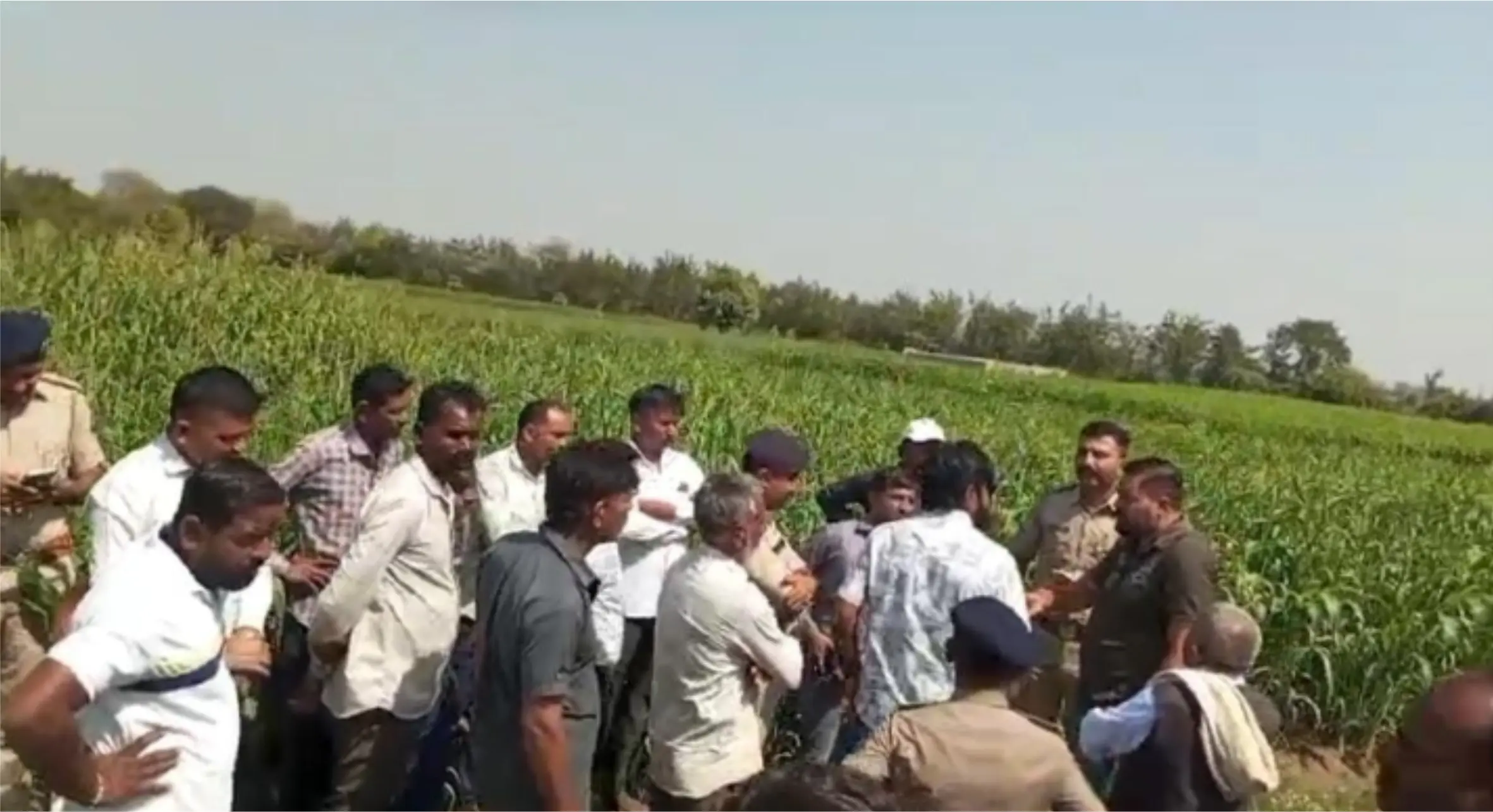 મેસરિયામાં વીજલાઈનની કામગીરી માટે પોલીસ રક્ષણ !!