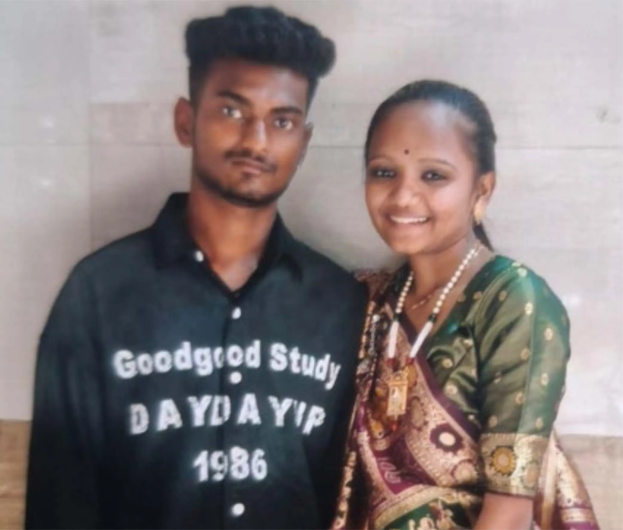 તીથવા મામાના ઘરેથી નીકળી: ઘરે બે લાશ લટકતી હતી