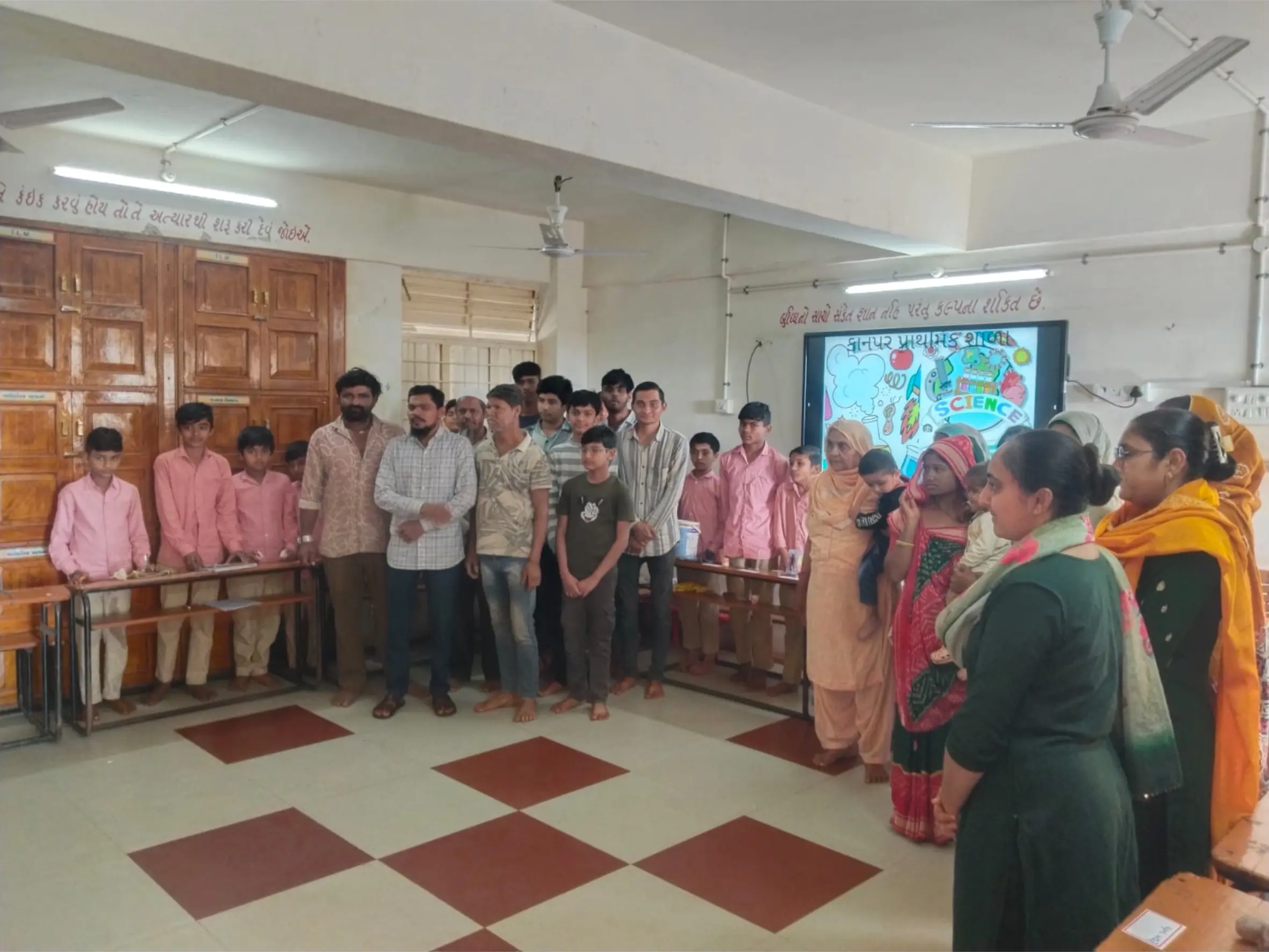 કાનપર શાળામાં વિજ્ઞાન પ્રયોગોનું નિદર્શન યોજાયું