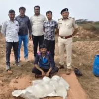 વિરપર ગામની સીમમાં દેશી દારૂની ભઠ્ઠી ઝડપાઇ