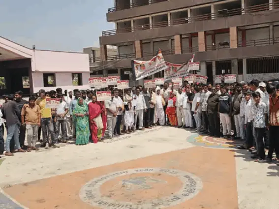 ગાયને 'રાષ્ટ્રમાતા'નો દરજ્જો આપવા આવેદન