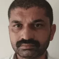 બુલેટમાં ખોટી નંબર પ્લેટ સાથે ઝડપાયો